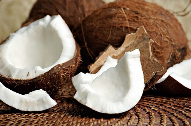 Quả dừa dùng như thế nào để tốt nhất với sức khỏe?