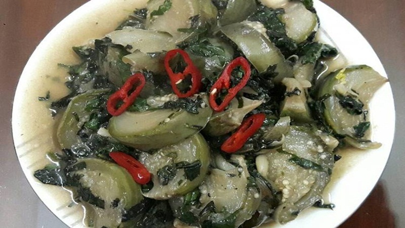 Cách làm cà bát xào tía tô đơn giản, ngon miệng